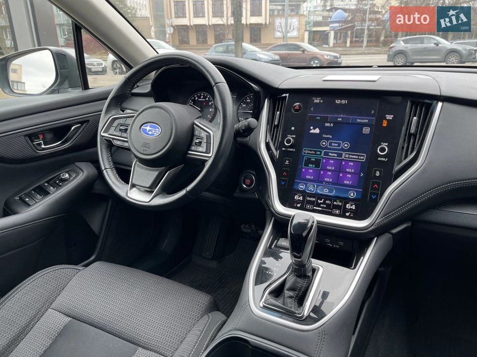 Субару Аутбек( 6 поколение )2020 2.5авт 52000км