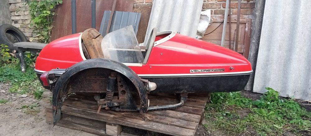 Коляска мотоцикла ява.