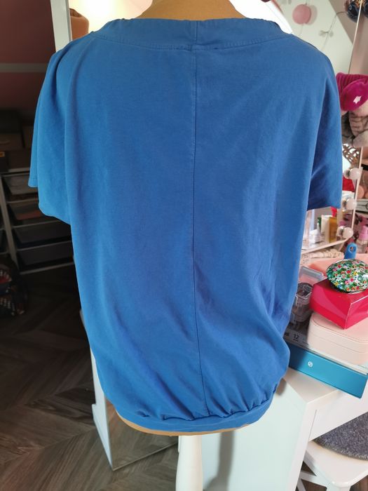 Pełna niebieska bluzeczka damska L