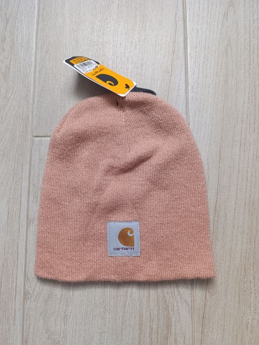 Нова шапка Carhartt
