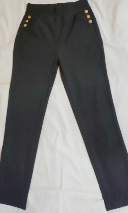 Spodnie wysoki stan Nowe