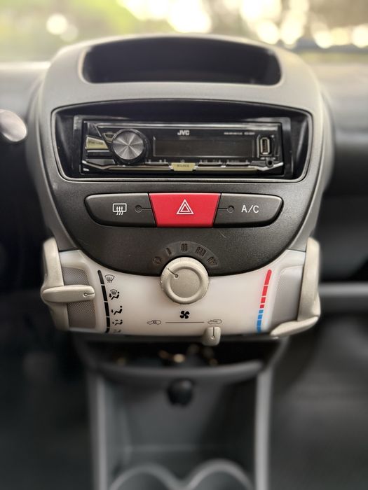 Toyota Aygo 1.0 com AC