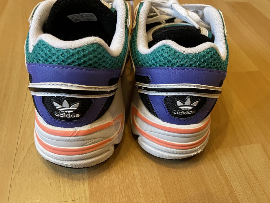 Adidas buty astir shoes