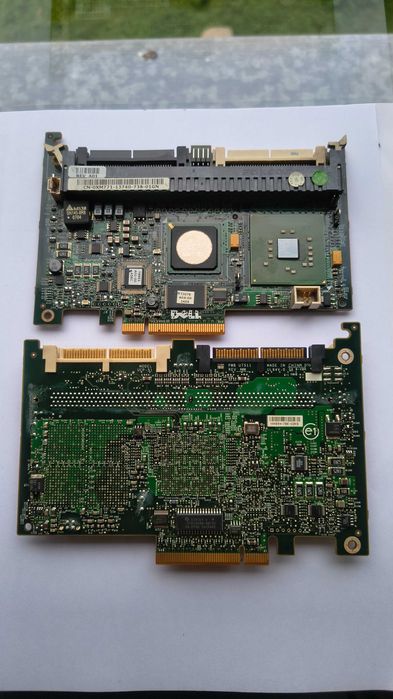 Kontroler RAID Dell Perc 5/i 256MB Adapter PCI-E 1.0x8 3Gb SAS TU005