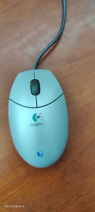 Ratos LOGITEC para PC, em bom estado