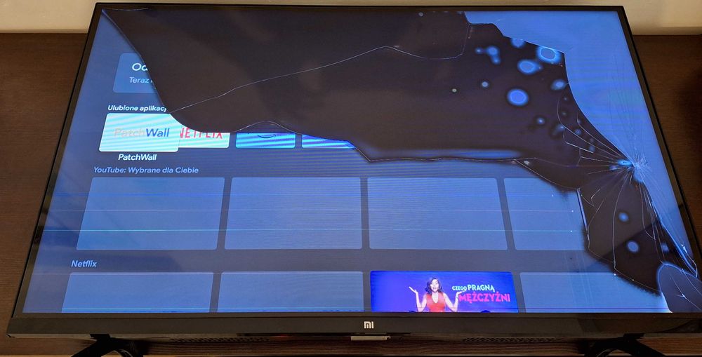 Telewizor Xiaomi LED L32M6-6AEU DAWCA- oddam na części - pisz i PYTAJ