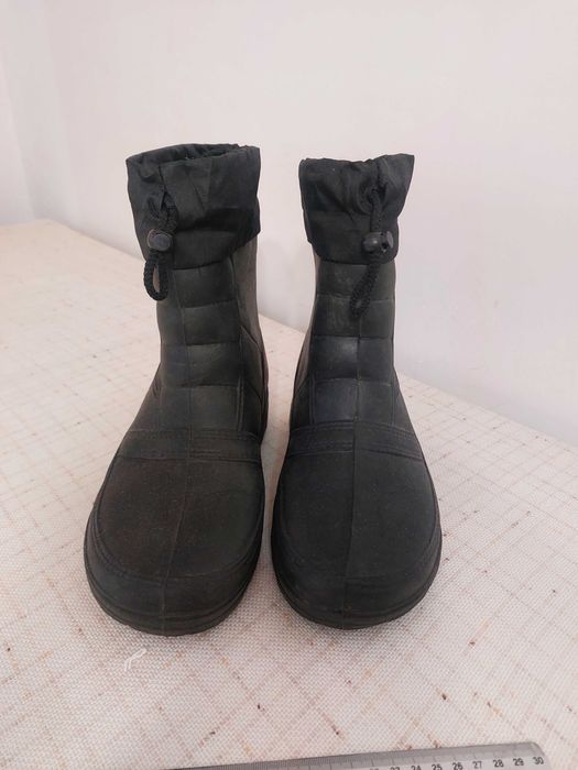 Зимові чуні 42 розміру