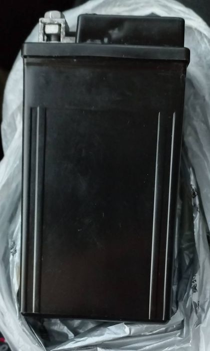 Акумулятор для мотоциклів та скутерів 7 Ah 12 V новий