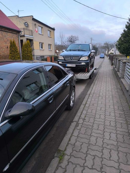Usługi Lawetą – Transport Pojazdów / Maszyn/Holowanie