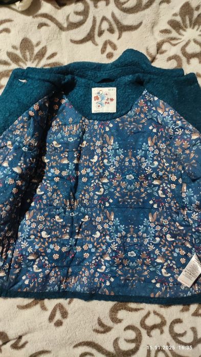 Пальто, куртка для дівчинки