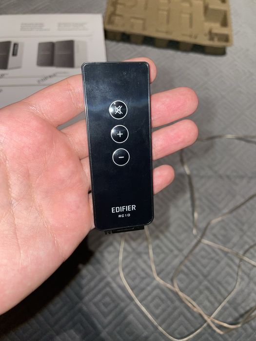 Edifier R1280T Studio 42W Excelente estado