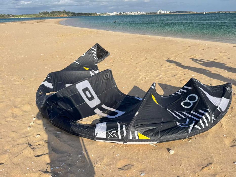 Core XR Kite Set – 13.5 + 8 + Sensor 3 Pro Bar (2021)