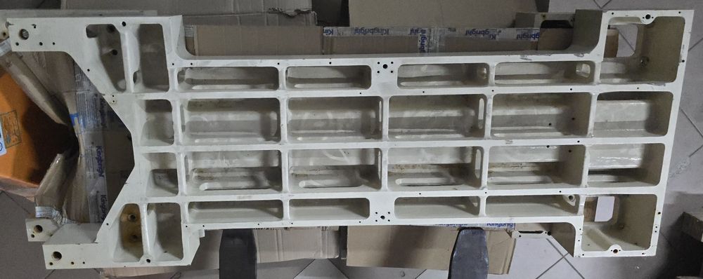 Podstawa cnc tokarka frezarka ploter, odlew po obróbce
