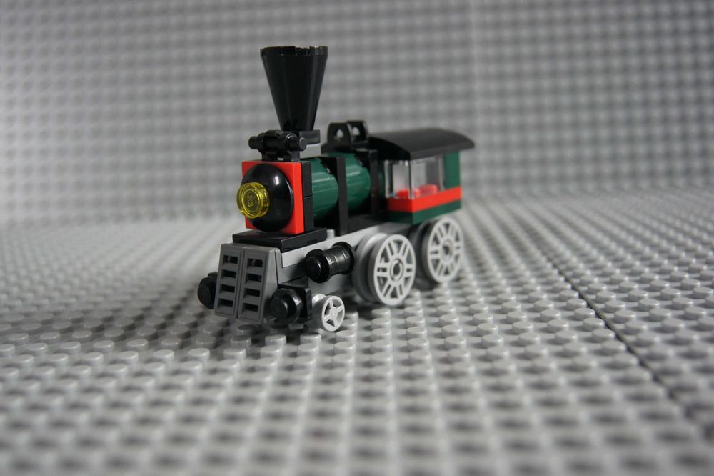Lego Creator 31015 lokomotywa
