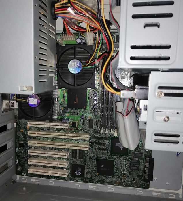 Компьютер / Intel Pentium / III.933