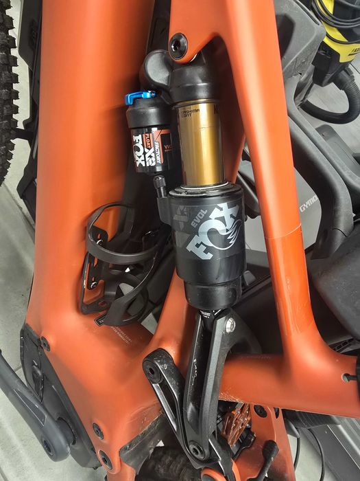 Specjalized Levo Pro carbon