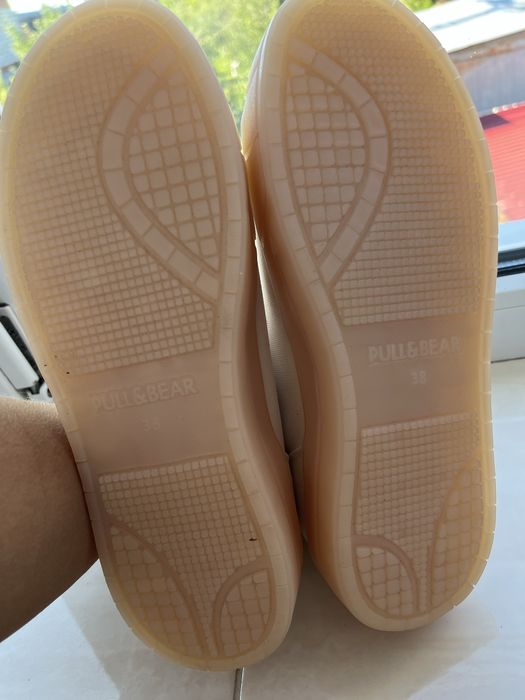 Жіночі брендові ботінки 38 розмір