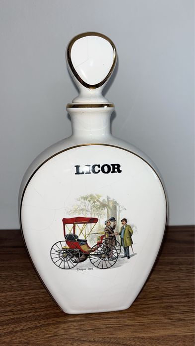 Garrafa Vintage de Licor em Porcelana Portuguesa – Automóveis Antigos Duryea 1893 e Pope-Waverley 1907