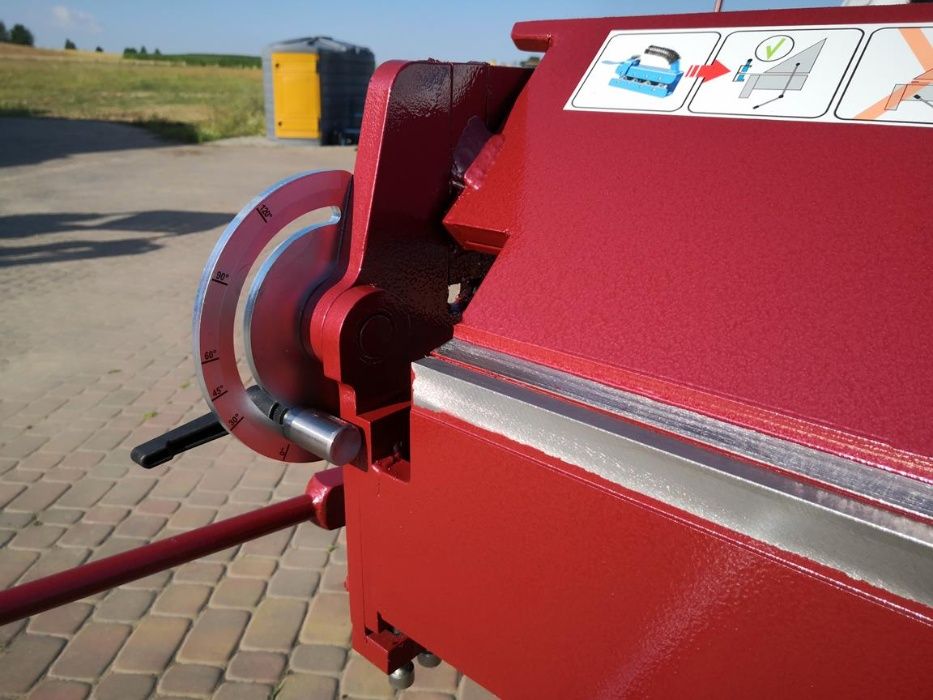Zaginarka do blachy Wycięcia boczne zaginanie z trzech stron giętarka