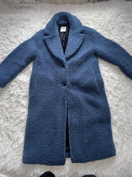 Шуба від бренду Zara