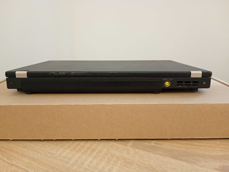 Lenovo ThinkPad X220 i5 / 8 GB RAM / SSD 128 GB