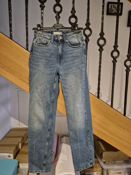 Jeansy straight Sinsay 32