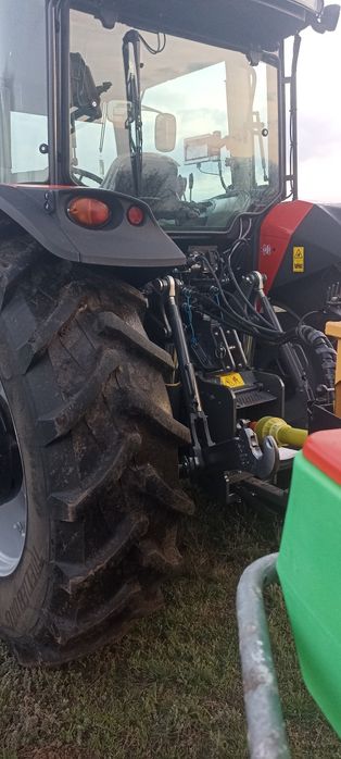 Продам трактор Massey Ferguson 6713