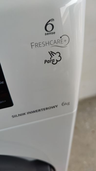 Pralka Whirpool Fresh Care 6 zmysł A+++ z parą wodną slim wąska cicha