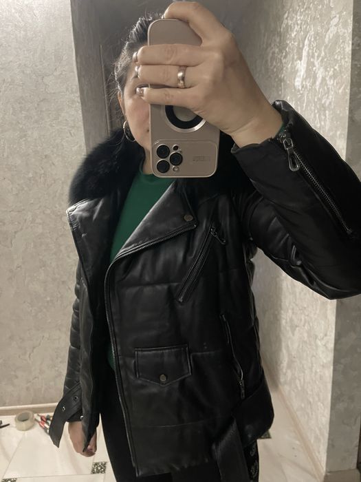 Шкіряний пуховик