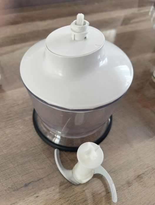 Насадки та блендер Braun Multimix5 не робочий