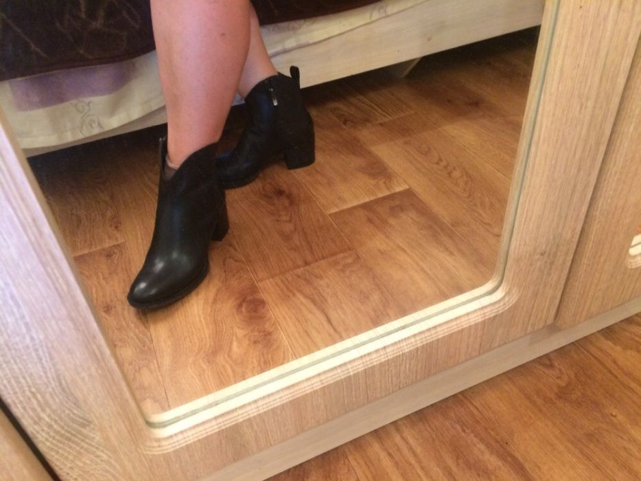 Ботильоны, полусапожки кожанные Clarks 37р