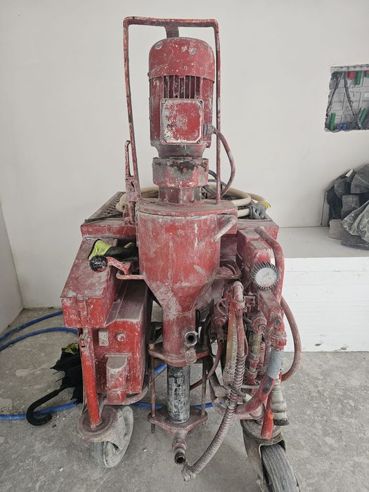 Máquina de Projetar Reboco e Gesso Projetado - Pronta para Trabalhar