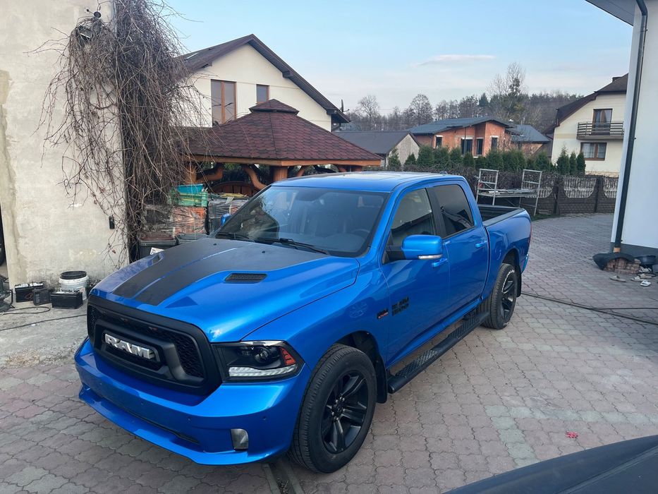 Dodge RAM Ram SPORT 5.7 hemi