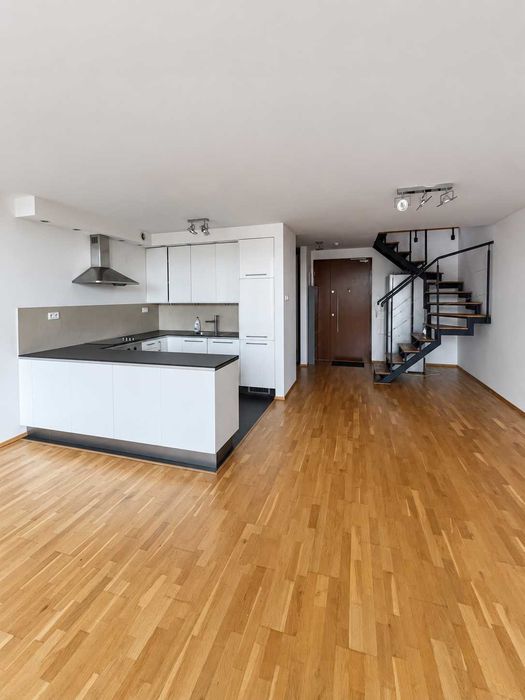 Przestronny loft z tarasem | 5 pokoi + salon | 4 łazienki | Wszystko w cenie