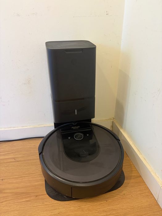 Aspirador IRobot Roomba Combo i8