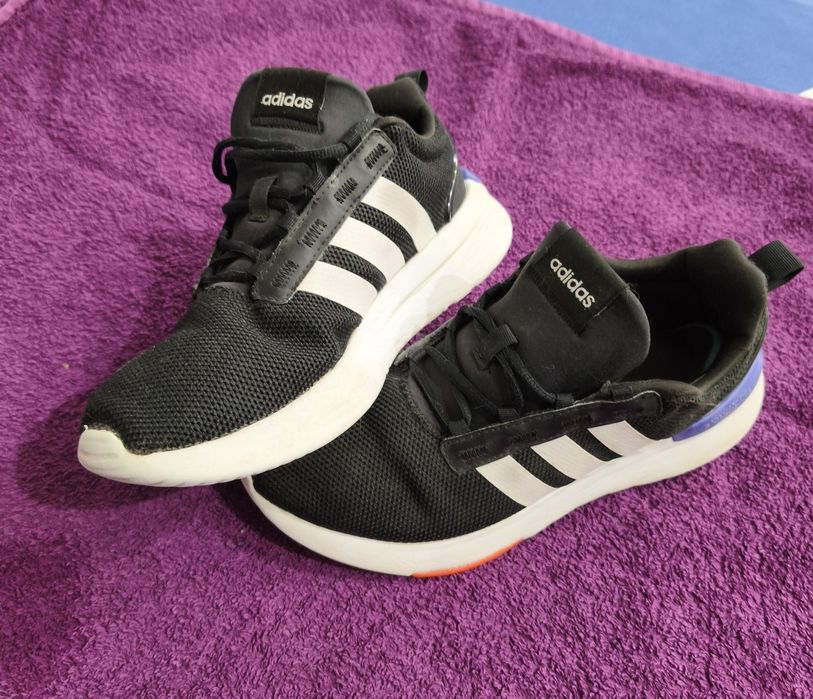 Buty Adidas młodzieżowe