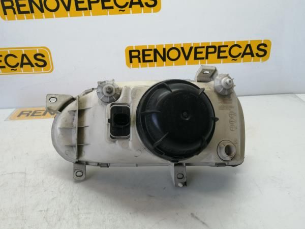 Ótica / farol direita VOLKSWAGEN Golf III (1H1)