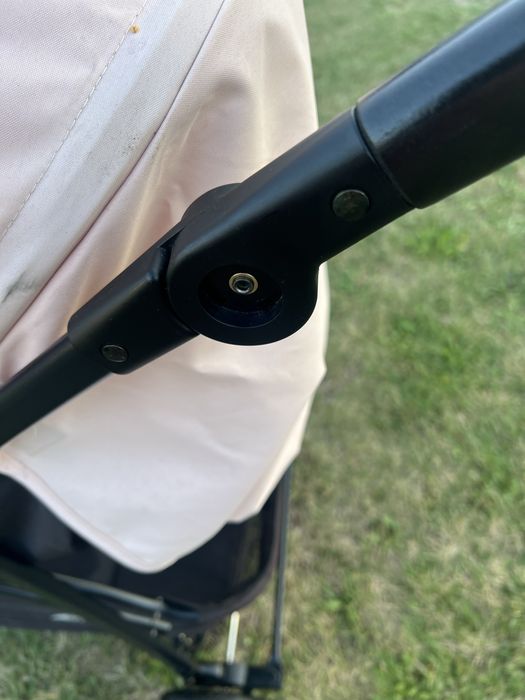 Wozek spacerowka - lekki skladany