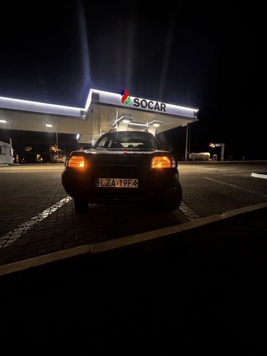 Продам Машину потрібні гроші машина на ходу сів і поіхав але треба тро