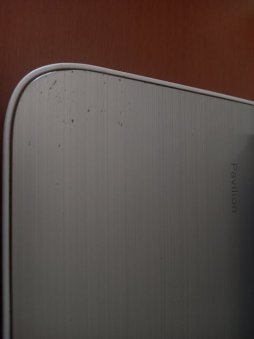 HP Pavillion Notebook Modelo 15-ab106np