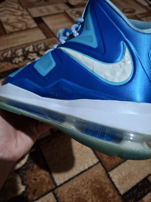 Кросівки Nike LeBron