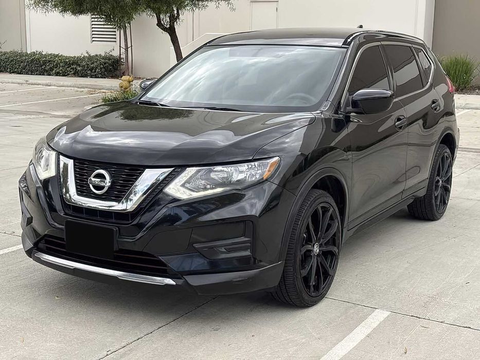 Nissan Rogue      2018