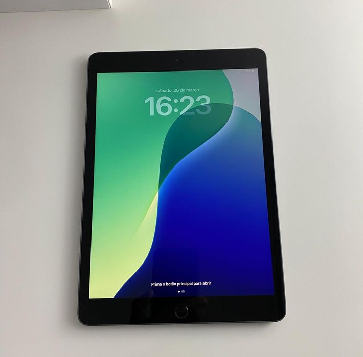 iPad 7ª Geração 32GB – Excelente Estado