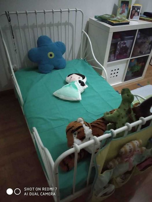 Cama extensível IKEA 80X200 + colchão extensível - tudo 65€