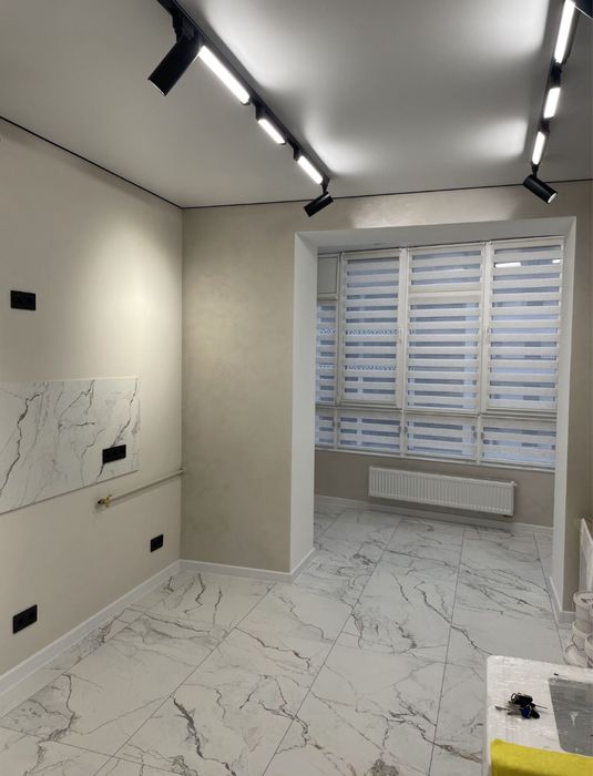 Ремонт частично и под ключ, демонтаж, шпаклевка, стяжка, обои, кафель.