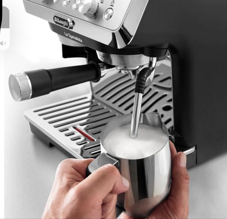 Ekspres do kawe DeLonghi