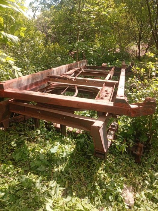 Продам причіп зіловський