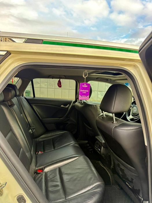 Продам гарний та надійний автомобіль