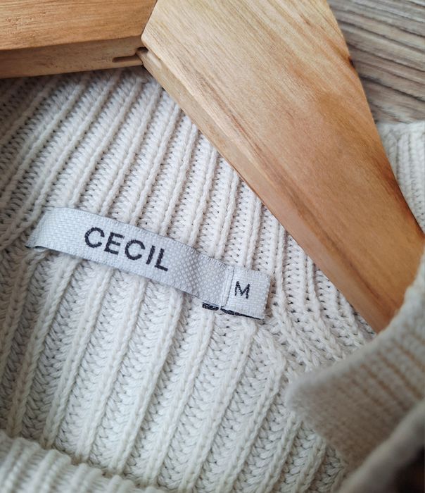 Kremowy sweter damski Cecil M bawełna