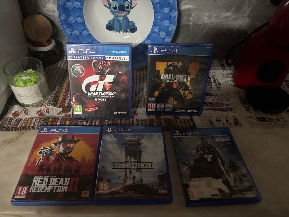 Vendo jogos de ps4